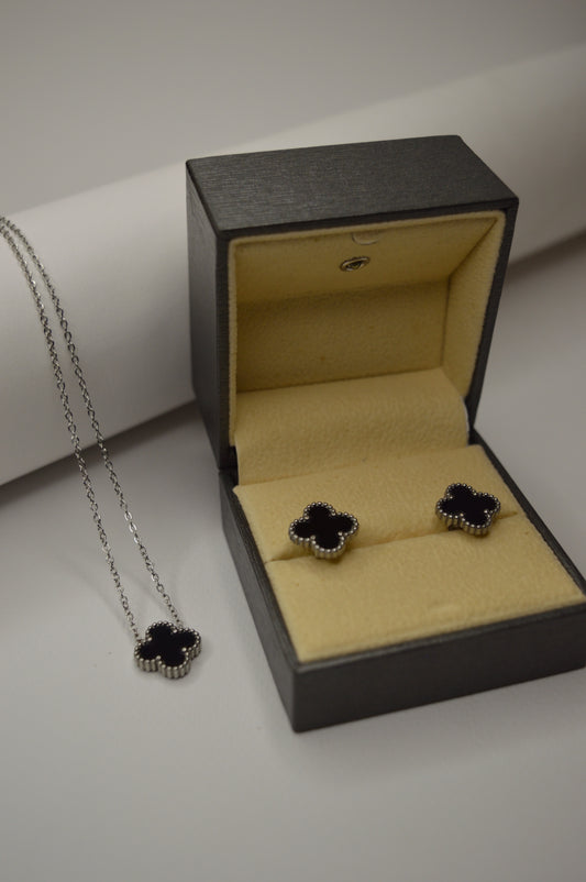 Golden Clover Jewelry Set