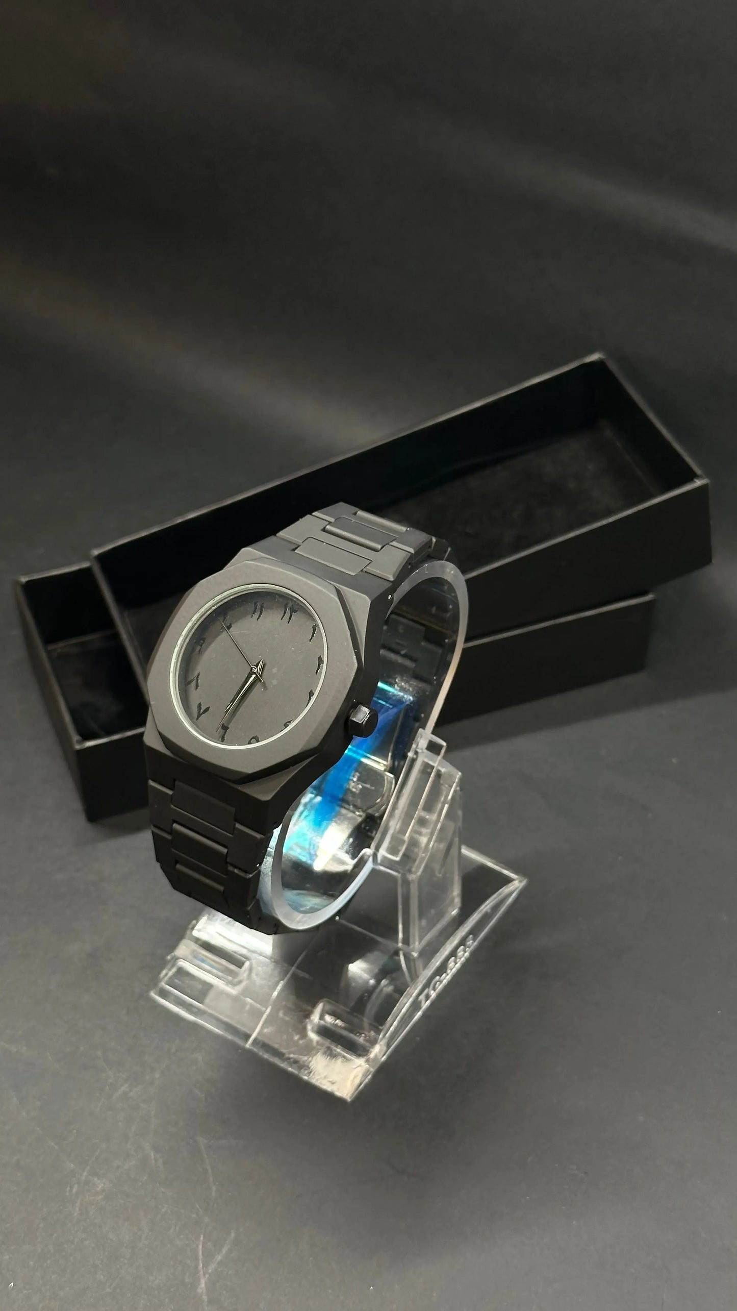 Black Arabic (Lightweight Fiber) Zyro