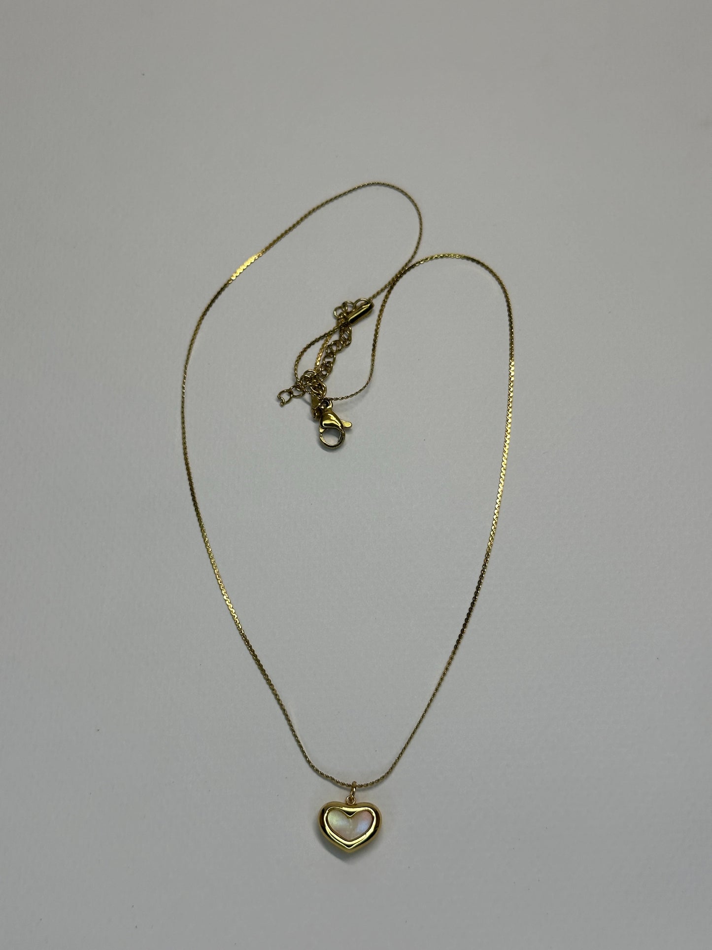 Elegant Heart Pendant Zyro