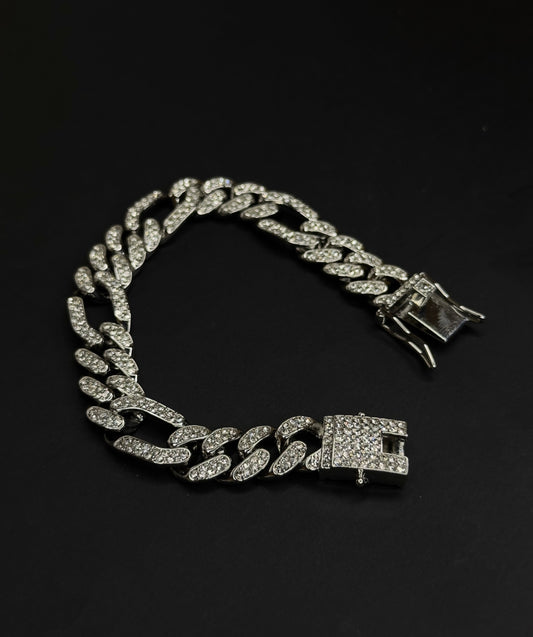 Iced Out Cuban Bracelet Zyro