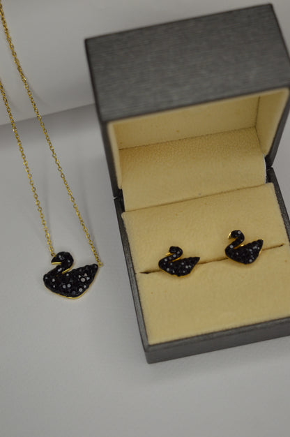 Black Swan Jewelry Set