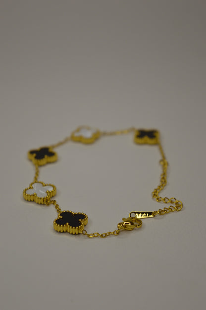 Elegant Clover Bracelet - White & Black