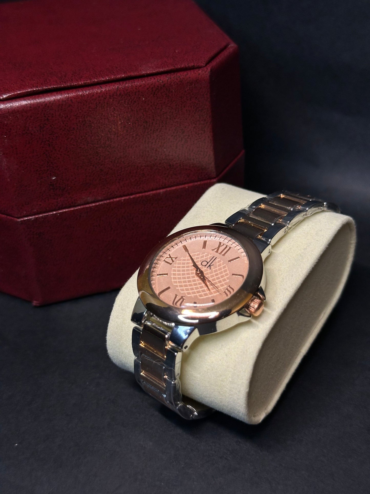 DK Women’s Two-Tone
