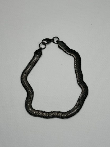 Sleek Black Snake Chain Bracelet Zyro