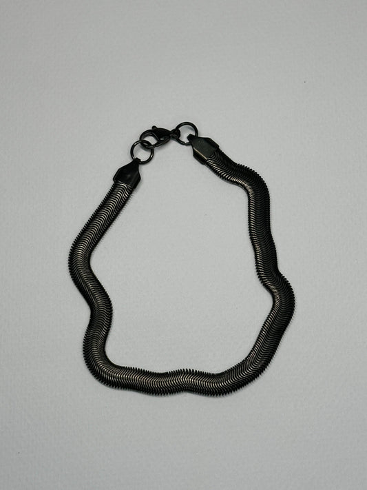 Sleek Black Snake Chain Bracelet Zyro