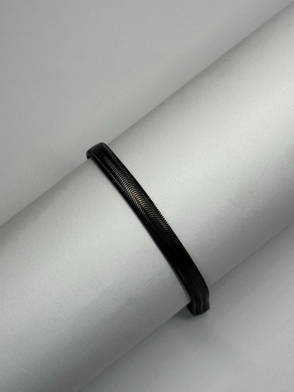 Sleek Black Snake Chain Bracelet Zyro