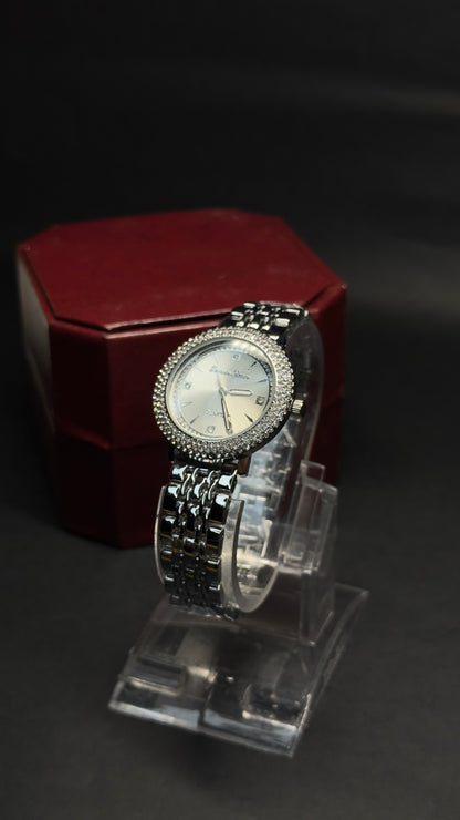 Elegant Crystal Luxe (Silver Edition)