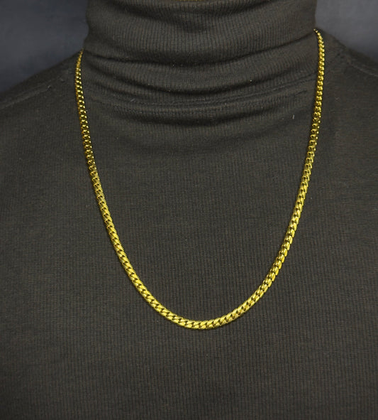 Sleek Curb Chain - Zyro